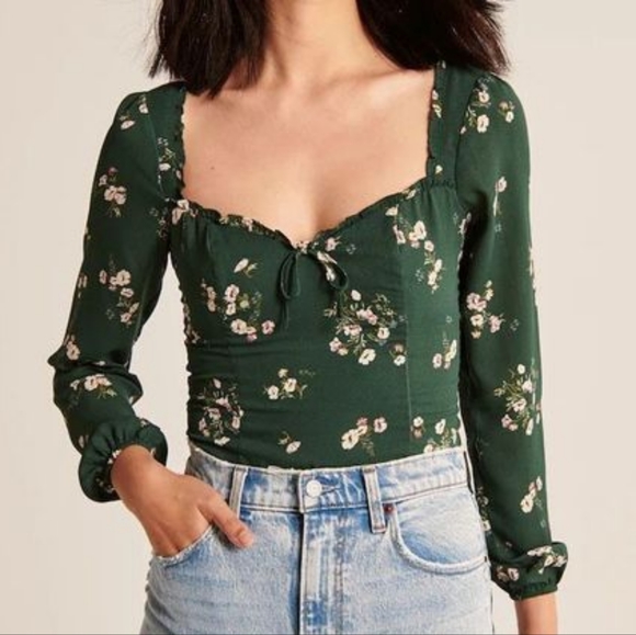 Abercrombie & Fitch Tops - Women's Green Floral Abercrombie Top
